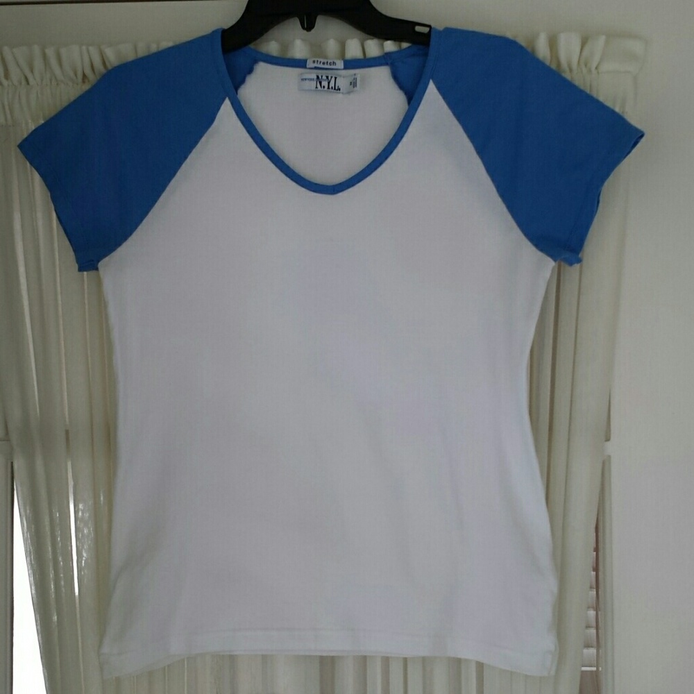 New York Laundry tee shirt